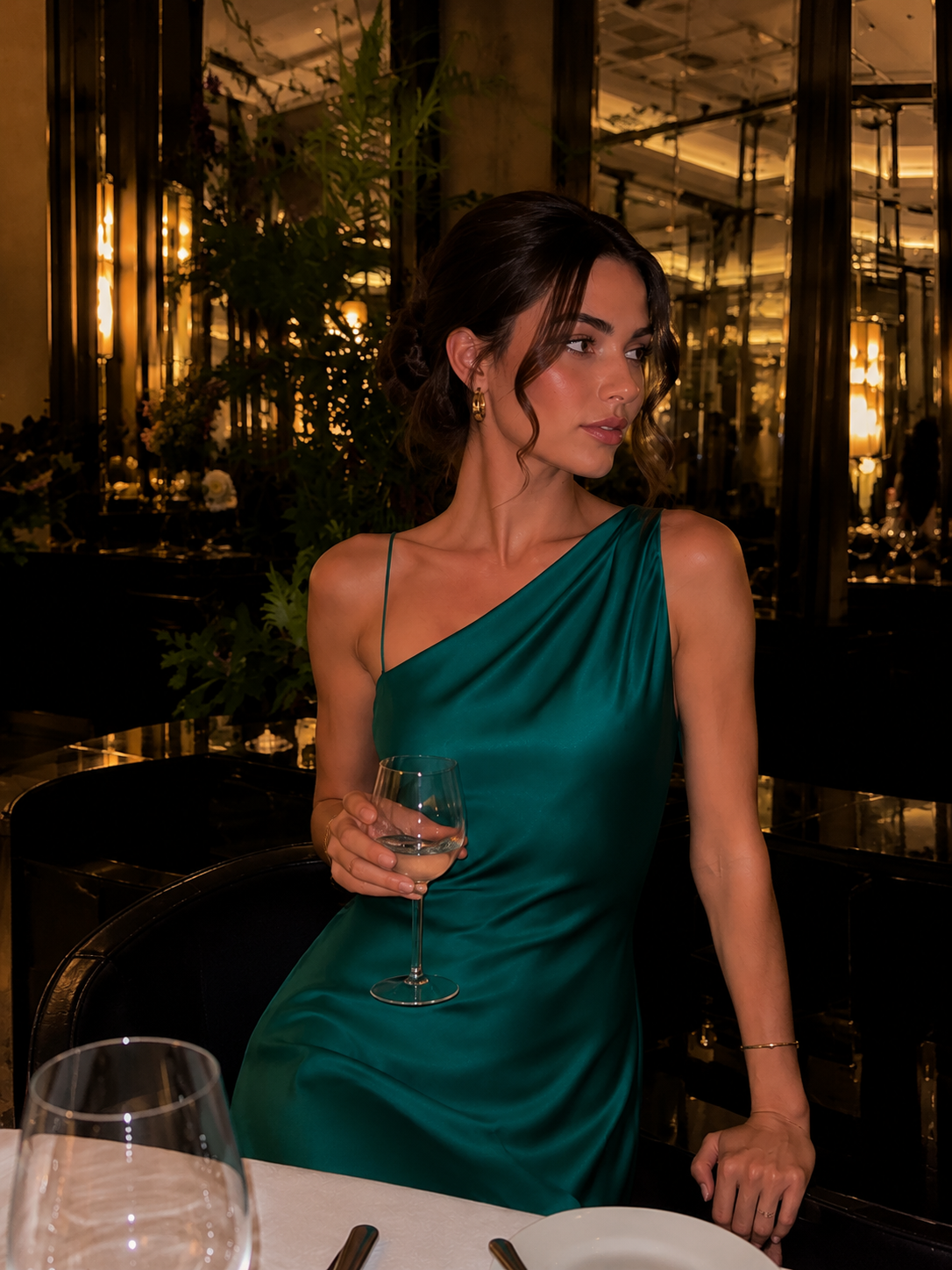 Green satin dress 🤍