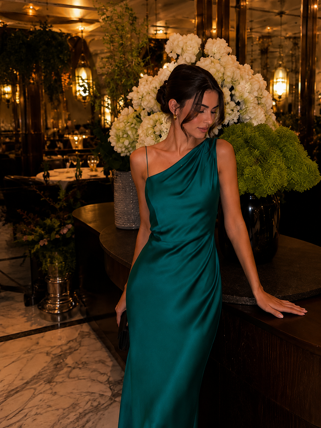 Green satin dress 🤍